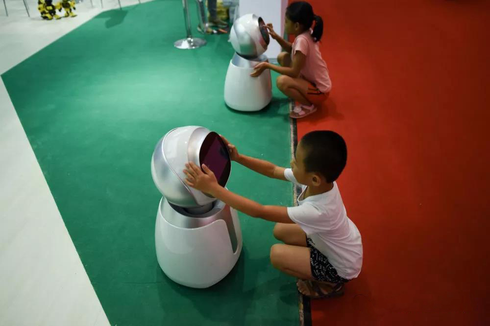 图集 | 世界机器人大会：从机器鱼到仿生狐蝠